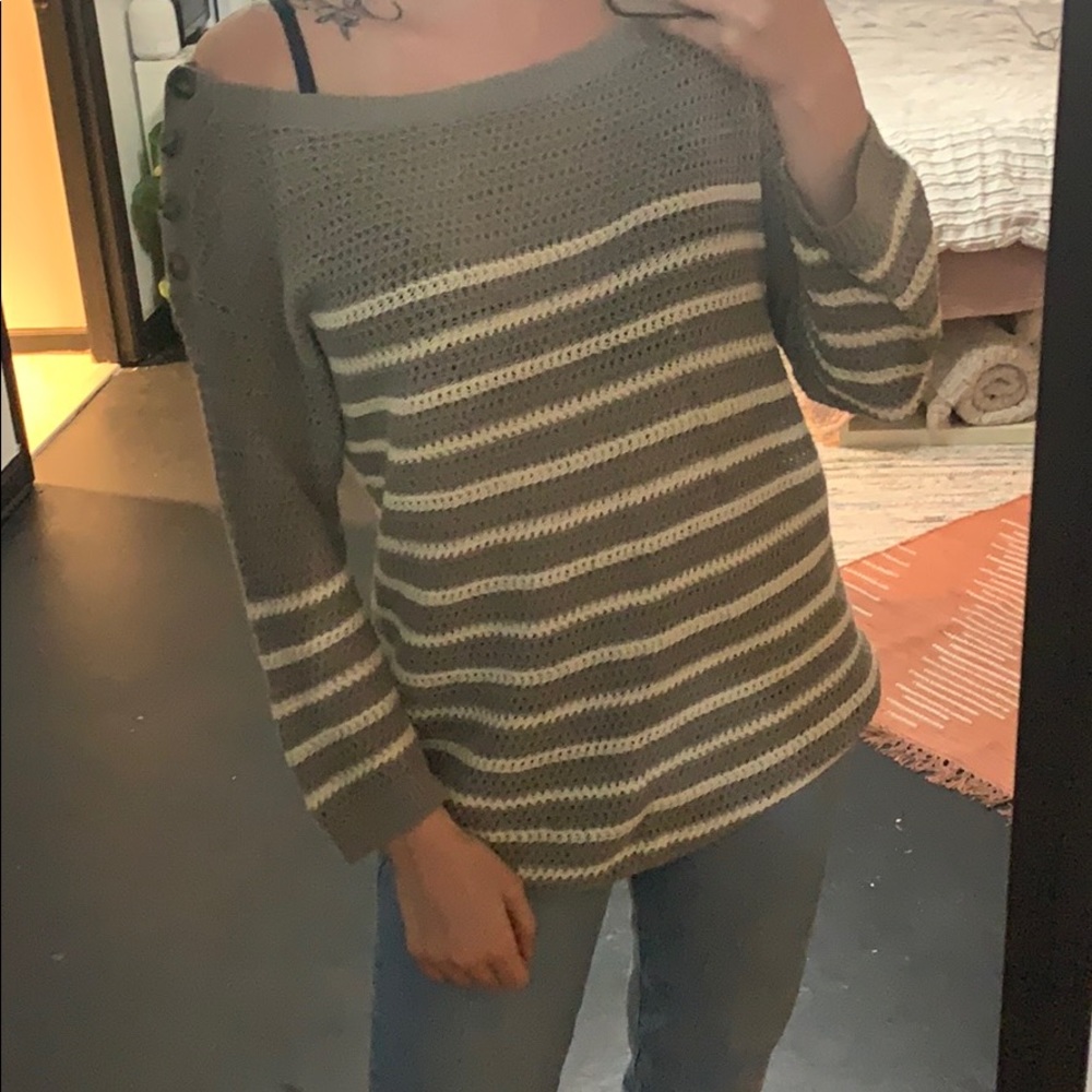 Grey stripped sweater
